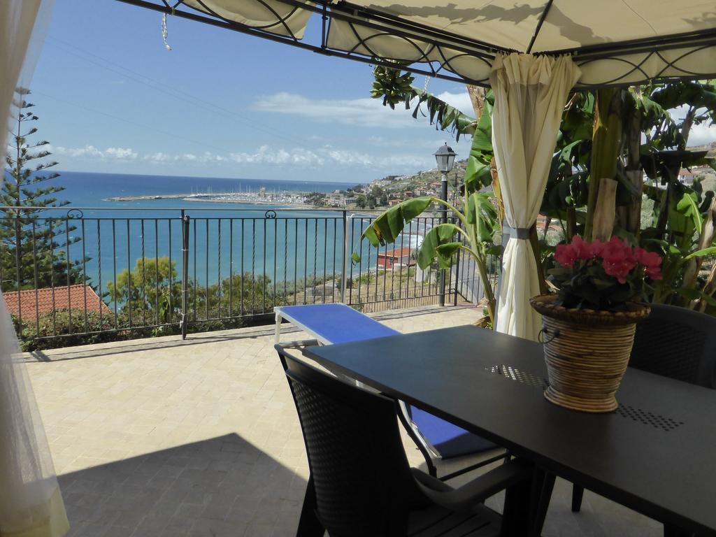 Villa Del Mare Ligure Terme & Spa Piscina A 37 Gradi Санто-Стефано-аль-Мар Экстерьер фото
